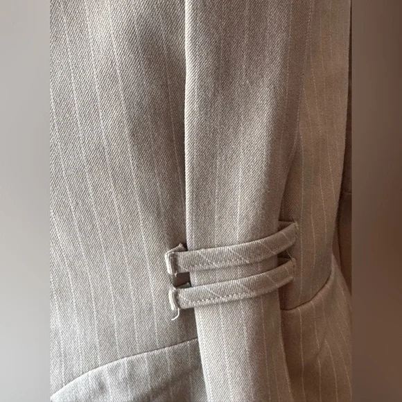 PrettyLittleThing taupe pinstripe Bardot corset bodycon dress NWT 12 - Picture 3 of 7